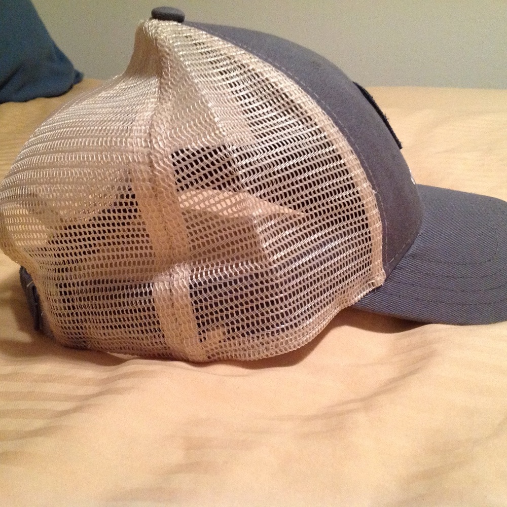 Vineyard Vines Hat Strap Back Perfect! - image 2